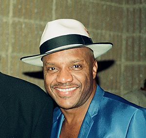 Ernie Isley 1996.jpg