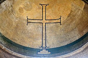 Hagia Irene, built in the 4th century at the place where the old church of the bishop of Byzantium stood before the refoundation of Constantine the Great, destroyed by fire in 532 AD and then rebuilt, Istanbul (40654254081)