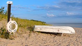 Hoeft St Park - BeachLifeBoat.jpg