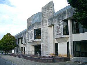 Swansea Crown Court