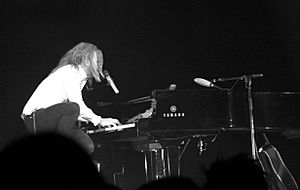 Tim Minchin piano