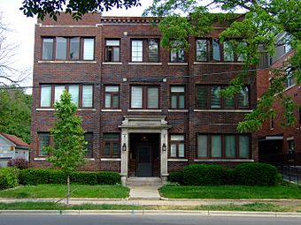 Dowling Apartment Building.jpg