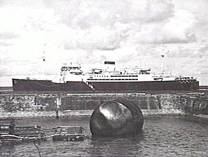 HMAS Manoora Nauru