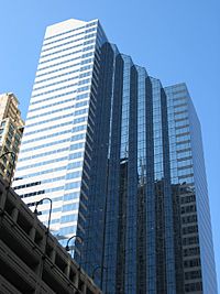 Madison Plaza, Chicago.jpg