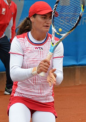 Nürnberger Versicherungscup 2014 - 1.Runde - Monica Niculescu 08 (cropped)