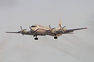 Rossiya Ilyushin Il-18D Dvurekov-1.jpg