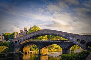 The Old Bridge, Pontypridd.jpg