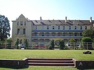 Adderton Building, All Hallows' School.JPG