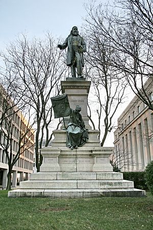 Albert Pike memorial.jpg