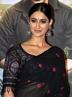 Ileana D'Cruz grace the trailer launch of Raid (16).jpg