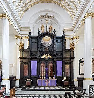 St Magnus-the-Martyr Church Altar - Diliff