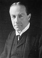 Stanley Baldwin LCCN2014712420 (cropped).jpg