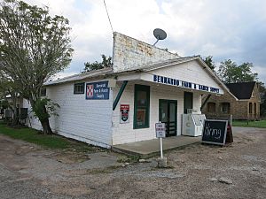 Bernardo TX Farm and Ranch Supply