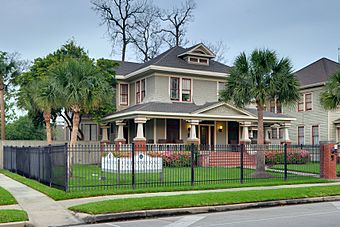 Burge House (HDR).jpg