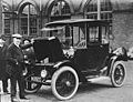 EdisonElectricCar1913