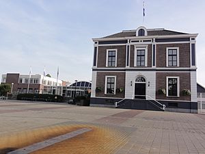 Elst town hall