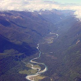 Hollyford Valley New Zealand.jpg