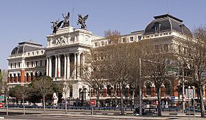 Ministerio de Agricultura (Madrid) 02.jpg