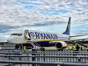 Ryanair B738 at EIN