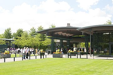 The New York Botanical Garden Visitor Center.jpg