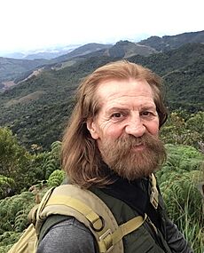 Artist, naturalist, Sergio Rossetti Morosini, Pico Bone, Brigadeiro Mountain, Minas Gerais, Brazil, 2017