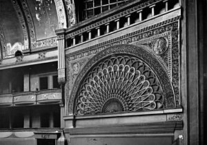 Chicago Auditorium Building, theatre detail