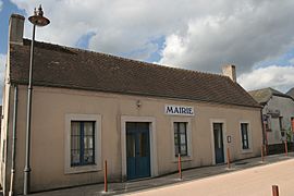 Soulitré - Mairie.JPG