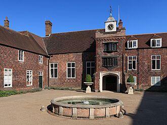 Fulham Palace.jpg