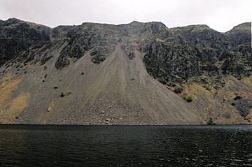 Illgill Head screes.jpg