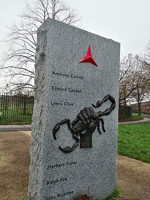 Oxford Spanish War Memorial front.jpg