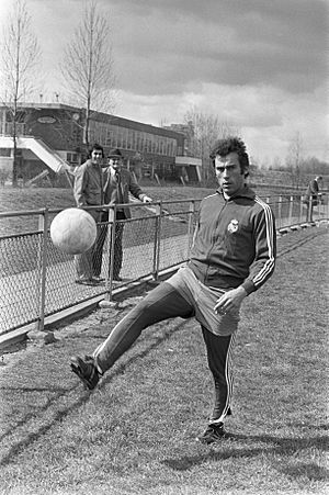 Training Real Madrid in Amsterdam, Amancio, Bestanddeelnr 926-3299