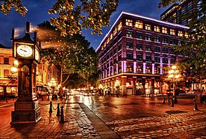 8262 2012-07-16 Gastown Steam Clock HDR 2012-07-16 Gastown HDR