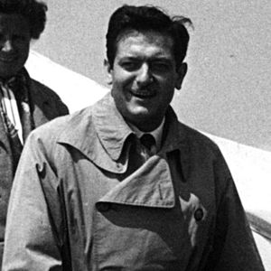 Alberto Closas (cropped).jpg