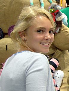 AnnaSophia Robb (20050209)