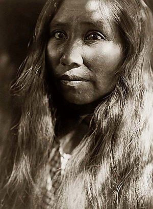 Cahto woman curtis.jpg