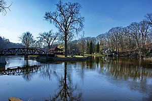 Island Park Grand Ledge