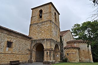 Monasterio benedictino - panoramio.jpg