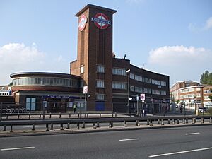 Park Royal stn building