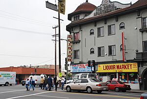 Pico-Union street scene