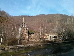 Iglesia túnel de la Engaña