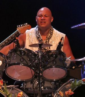 Narada Michael Walden 2011.jpg