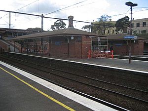 North-melbourne-platform-buildings