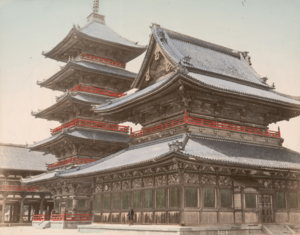 Shitennō-ji main hall and pagoda