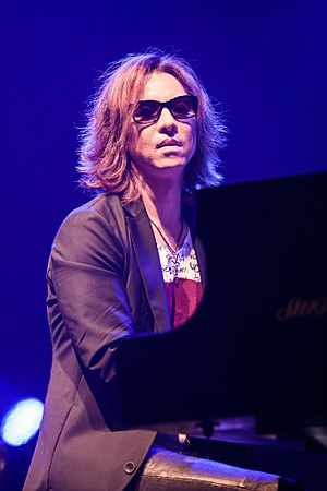 Yoshiki 2014 japanexpo.jpg