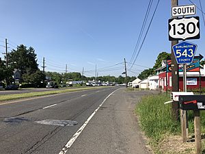 2018-05-25 09 31 55 View south along U.S. Route 130 and Burlington County Route 543 just south of Burlington County Route 655 (Columbus Road) in Burlington, Burlington County, New Jersey