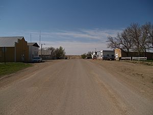 A street in Alkabo