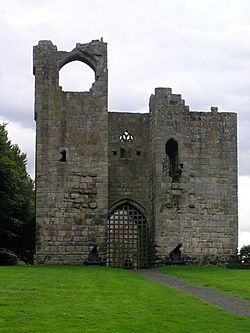 Etal castle.jpg