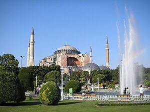 Hagia Sophia exterior 2007 002