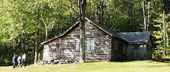 Robert Frost Cabin (Ripton, VT).jpg