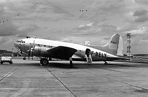 Boeing 307 F-BELY Paya Lebar 1967